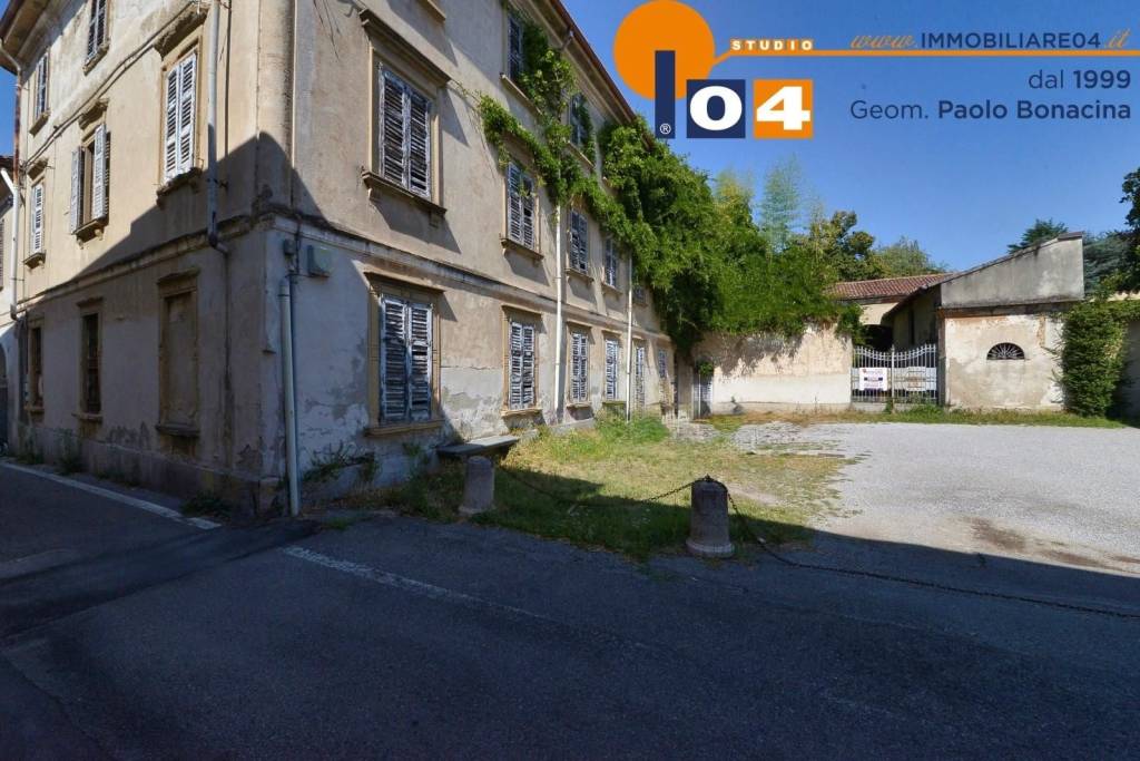 casa indipendente in vendita a Besana in Brianza