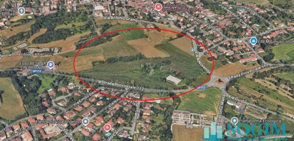 locale di sgombero in vendita a Besana in Brianza