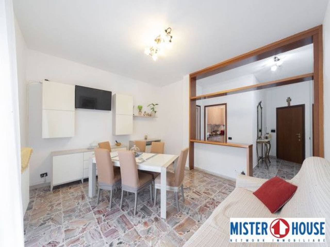 appartamento in vendita a Besana in Brianza