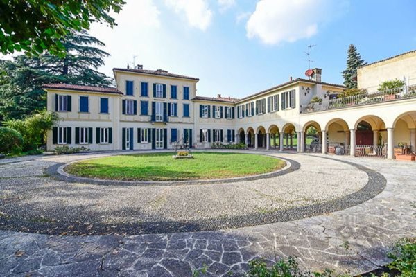 appartamento in vendita a Besana in Brianza