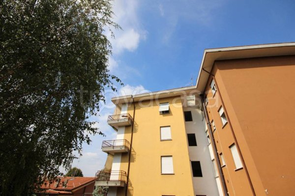 appartamento in vendita a Besana in Brianza