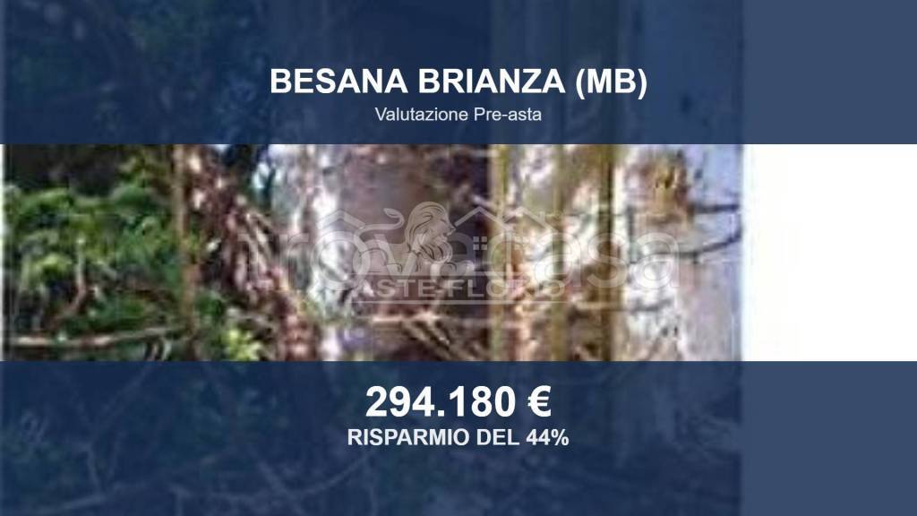 locale commerciale in vendita a Besana in Brianza in zona Montesiro