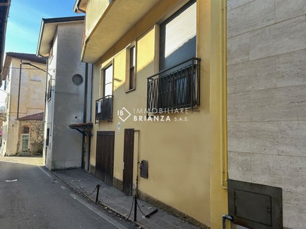 casa indipendente in vendita a Besana in Brianza