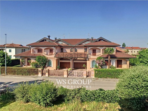 casa indipendente in vendita a Biassono