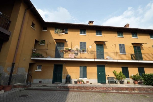 appartamento in vendita a Biassono