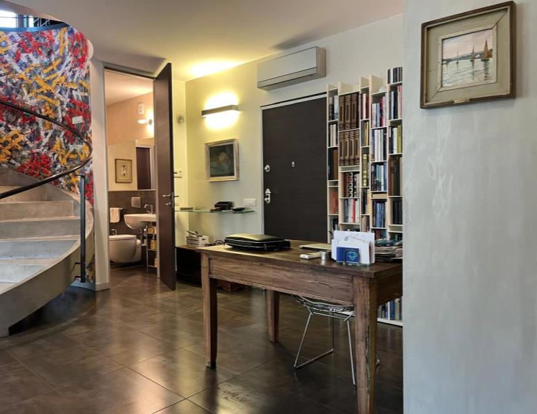 appartamento in vendita a Biassono