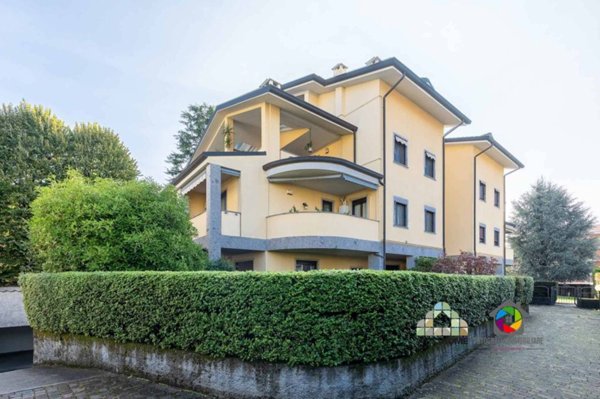 appartamento in vendita a Biassono