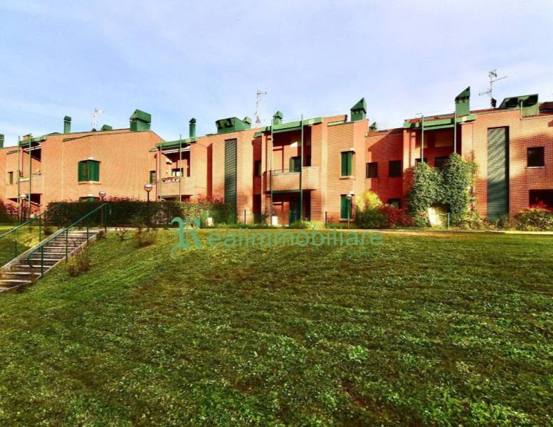 appartamento in vendita a Biassono