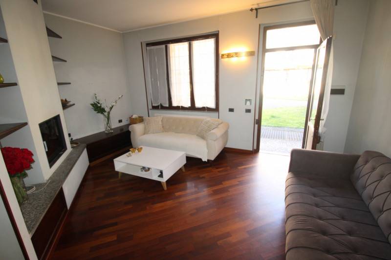 casa indipendente in vendita a Biassono