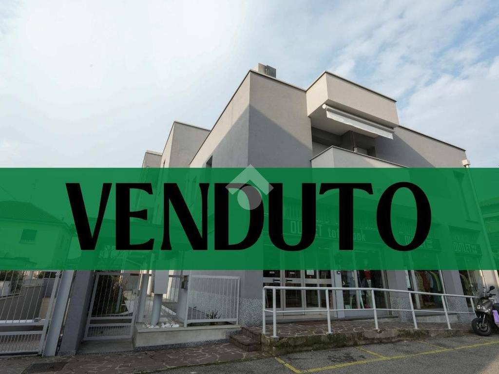 appartamento in vendita a Biassono