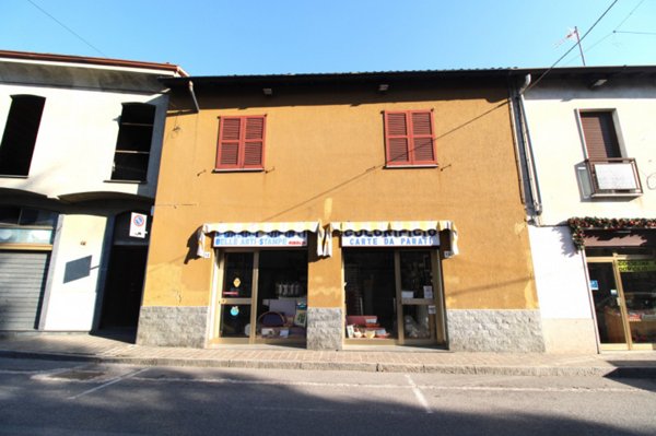 negozio in vendita a Biassono