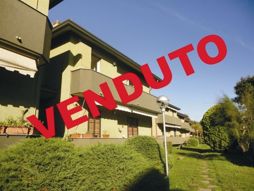 appartamento in vendita a Biassono