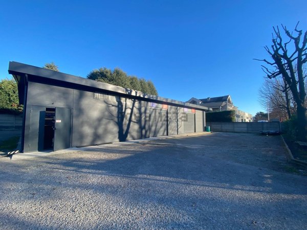 terreno edificabile in vendita a Biassono