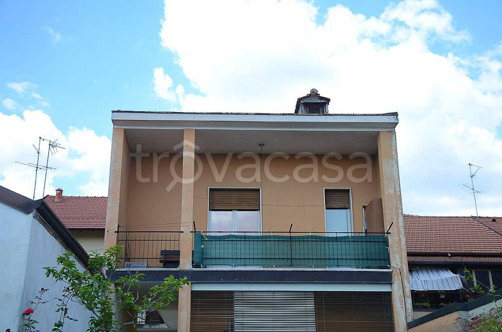 appartamento in vendita a Biassono