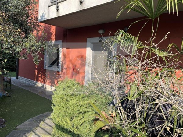 appartamento in vendita a Biassono