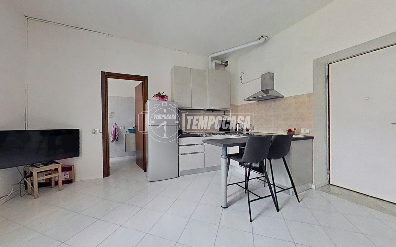 appartamento in vendita a Biassono