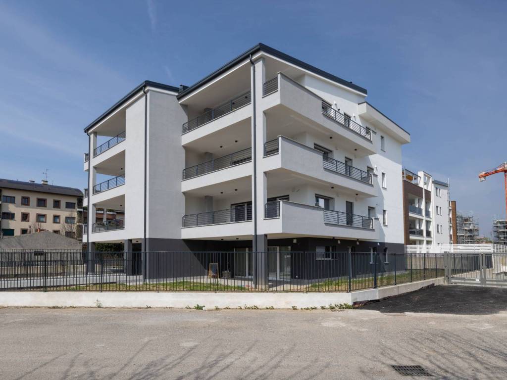 appartamento in vendita a Biassono