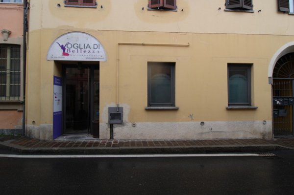 negozio in vendita a Biassono