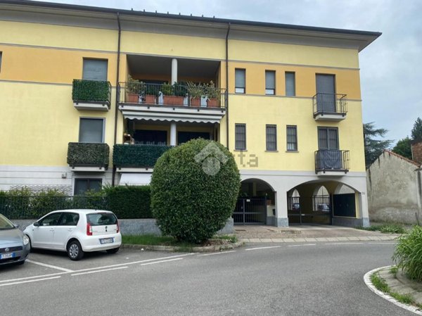 appartamento in vendita a Biassono