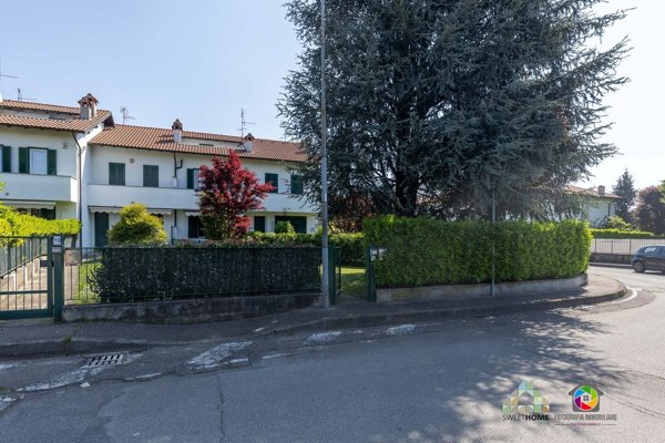casa indipendente in vendita a Biassono