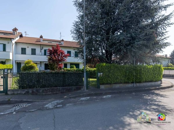 casa indipendente in vendita a Biassono