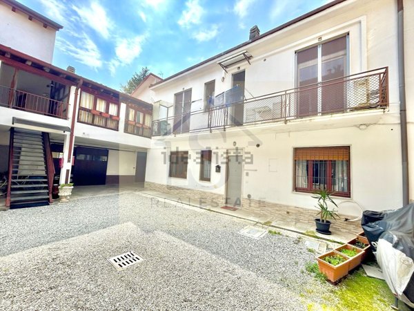 appartamento in vendita a Biassono