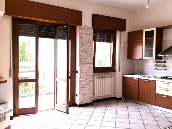 appartamento in vendita a Biassono