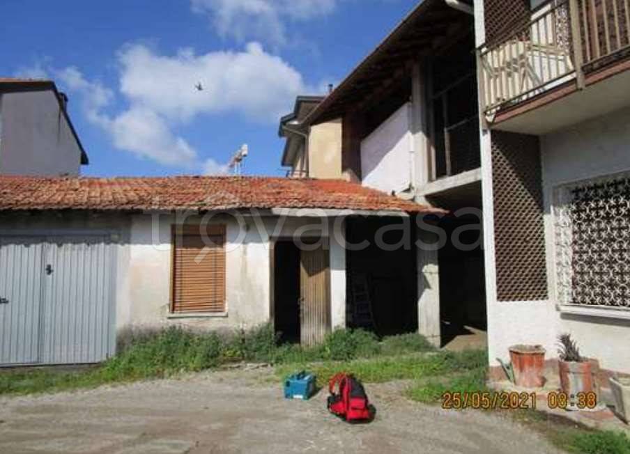 appartamento in vendita a Biassono
