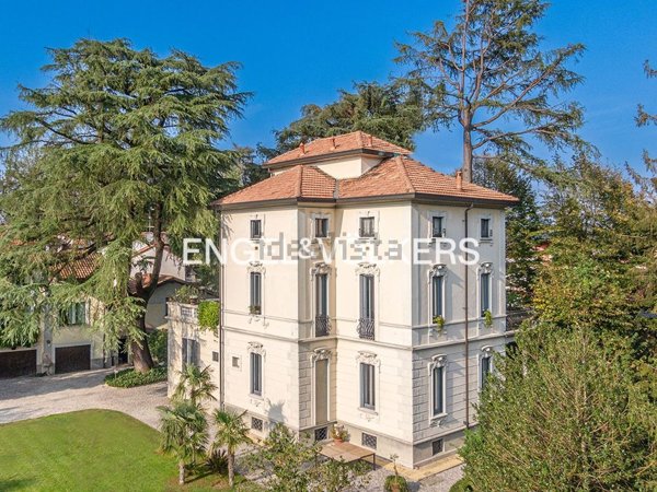 casa indipendente in vendita a Biassono