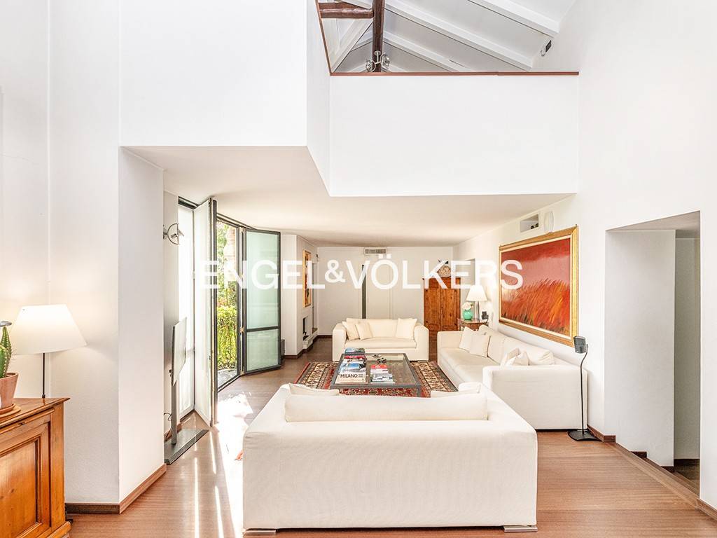 casa indipendente in vendita a Biassono