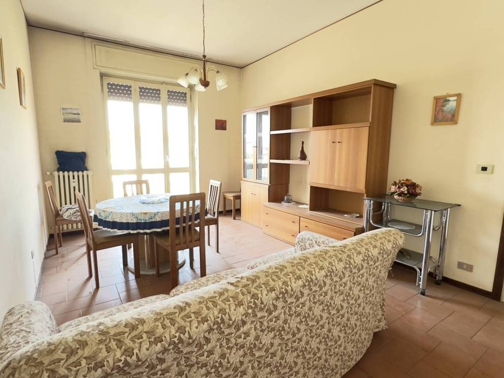 appartamento in vendita a Biassono