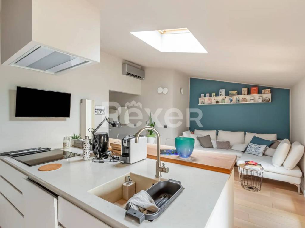 appartamento in vendita a Biassono