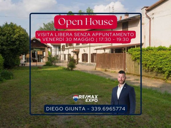 casa indipendente in vendita a Biassono