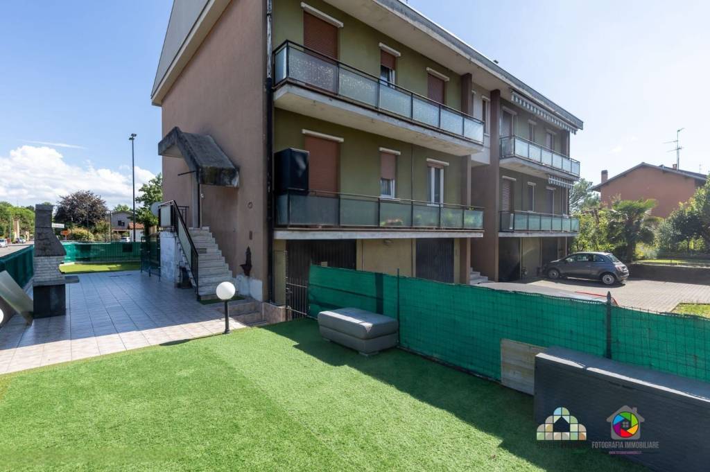 appartamento in vendita a Biassono