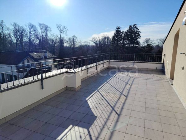 appartamento in vendita a Biassono