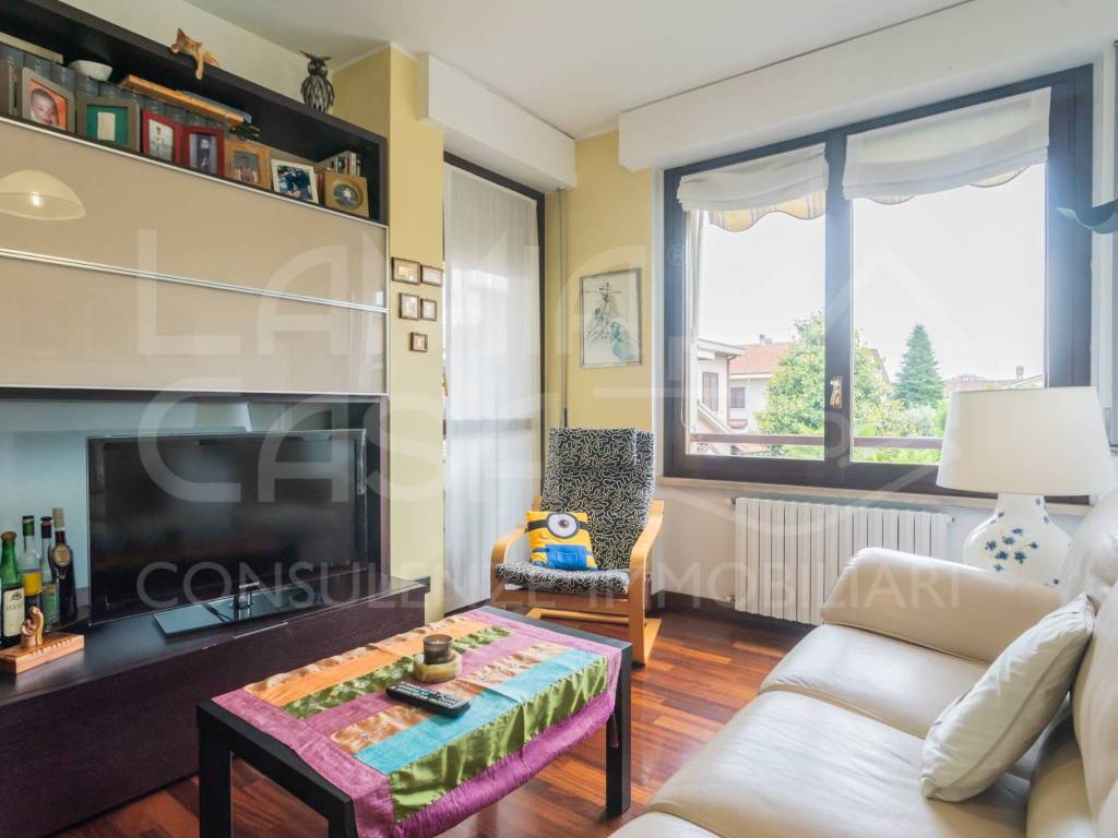 appartamento in vendita a Biassono