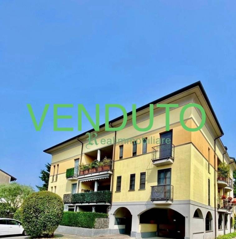 appartamento in vendita a Biassono