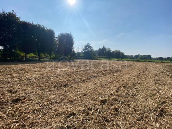 capannone in vendita a Biassono