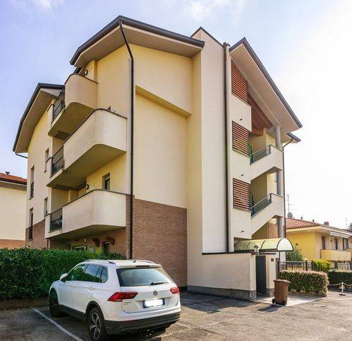 appartamento in vendita a Biassono