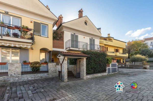 casa indipendente in vendita a Biassono