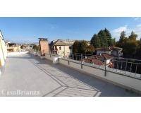 appartamento in vendita a Biassono