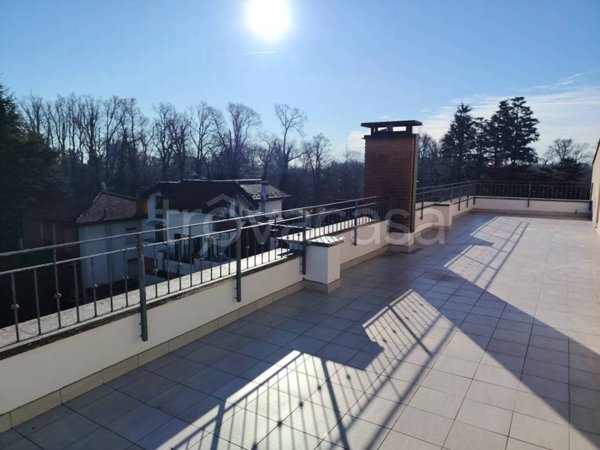 appartamento in vendita a Biassono