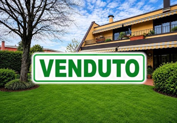 casa indipendente in vendita a Biassono