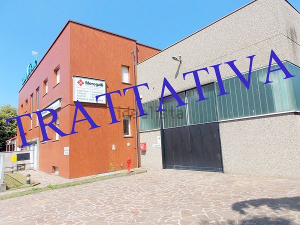 ufficio in vendita a Biassono