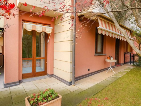 appartamento in vendita a Biassono