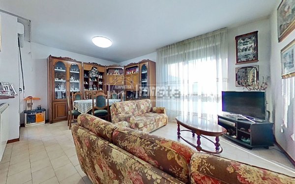 appartamento in vendita a Biassono