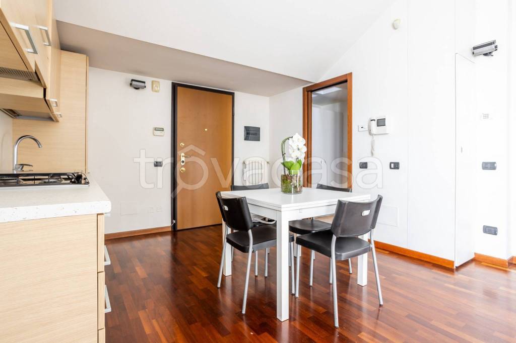 appartamento in vendita a Biassono