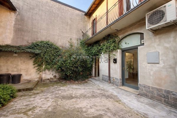 casa indipendente in vendita a Biassono