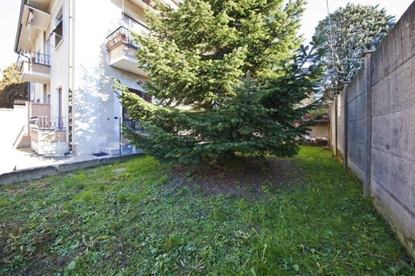 appartamento in vendita a Biassono