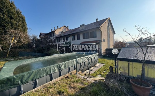 casa indipendente in vendita a Biassono